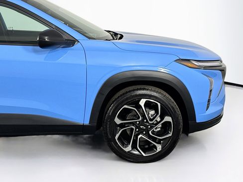 Used 2024 Chevrolet Trax RS w/ Sunroof Package image 44