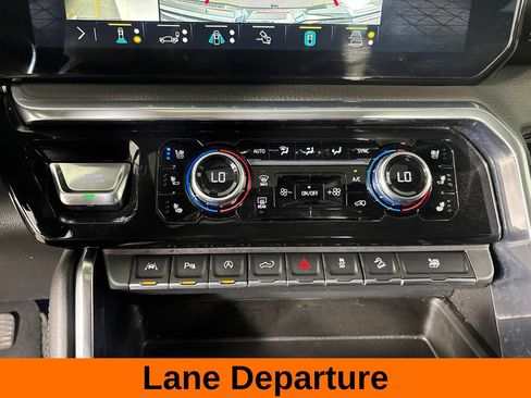 Used 2023 GMC Sierra 1500 Denali AWD/4WD image 21