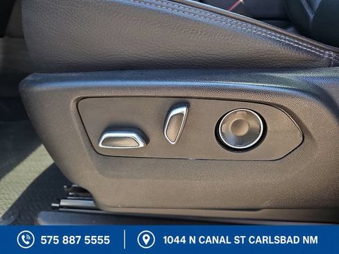 Used 2024 GMC Yukon Denali RWD image 15