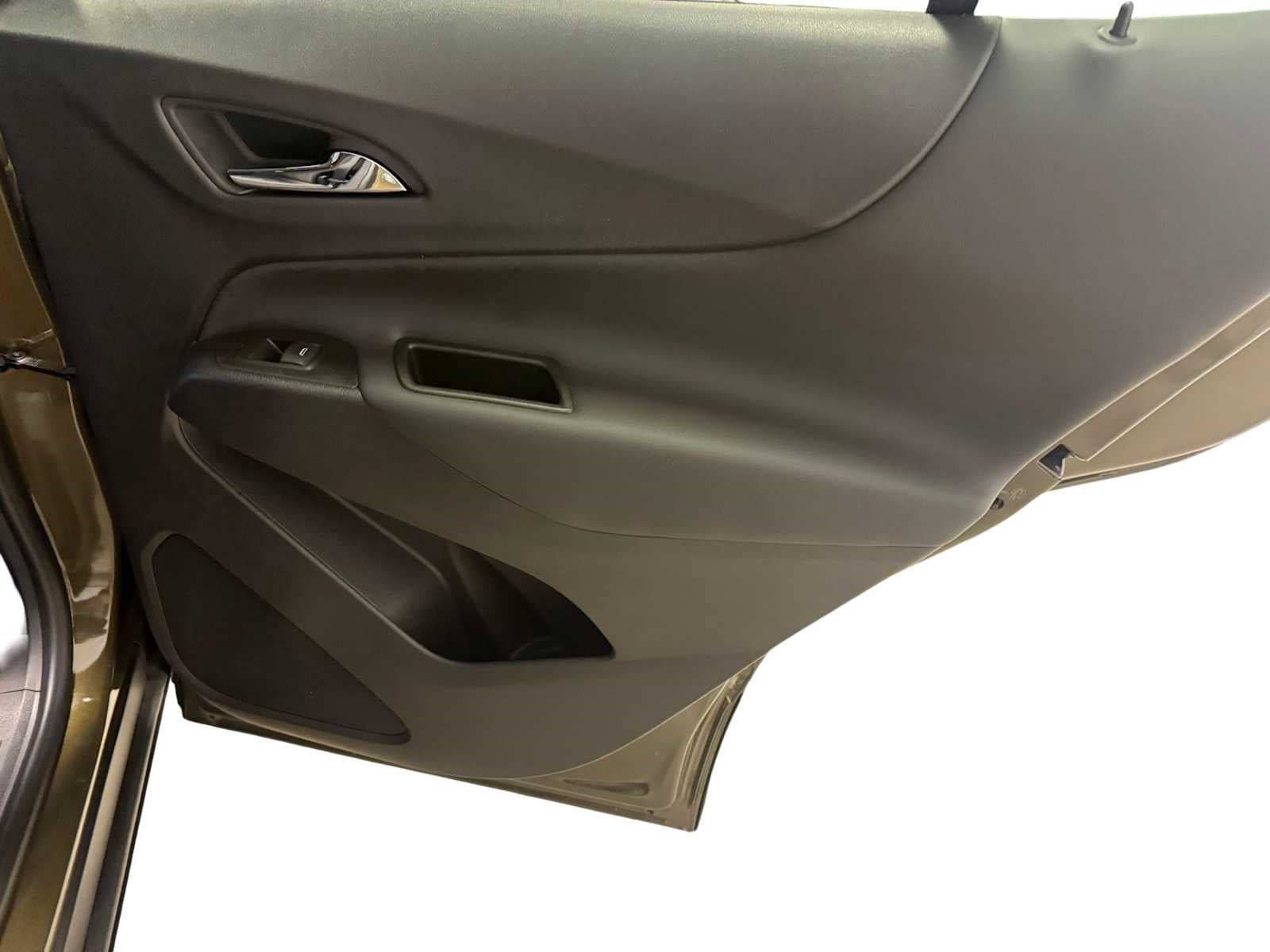 Used 2024 Chevrolet Equinox LT FWD image 25