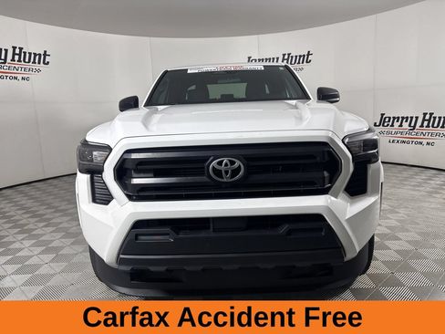 Used 2024 Toyota Tacoma SR AWD/4WD image 3