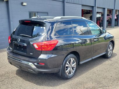 Used 2019 Nissan Pathfinder SV
