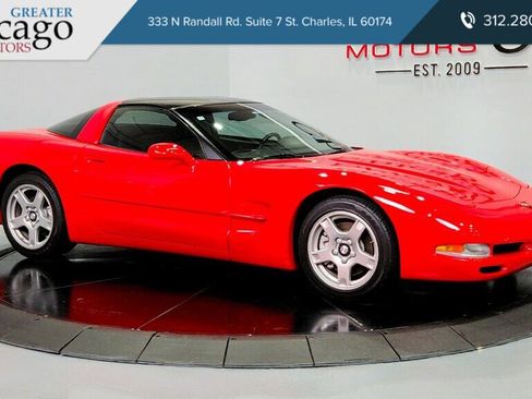 Used 1997 Chevrolet Corvette Coupe w/ Memory Pkg image 1