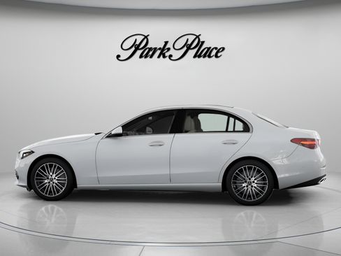 Used 2026 Mercedes-Benz C 300 Sedan image 8