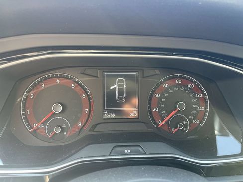 Used 2021 Volkswagen Jetta SE FWD image 3