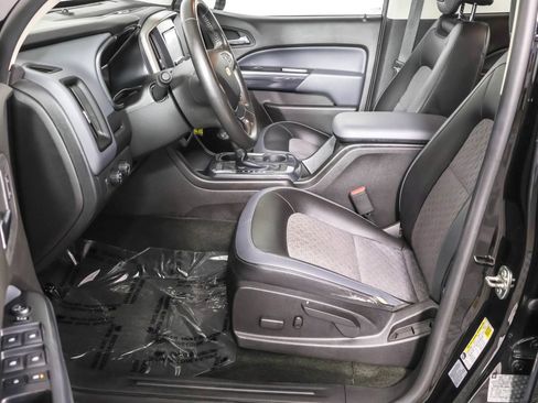 Used 2015 Chevrolet Colorado Z71 AWD/4WD image 21