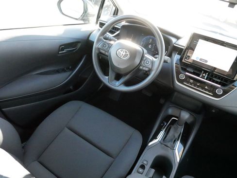 Certified 2026 Toyota Corolla LE image 9