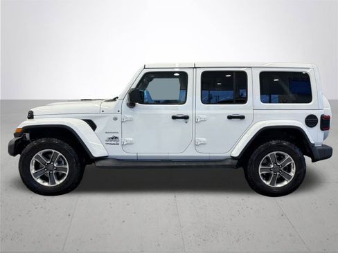 Used 2019 Jeep Wrangler Unlimited Sahara image 12