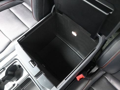 Used 2024 Ford F250 Lariat image 25