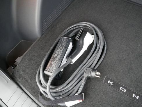 Used 2024 Hyundai Kona SEL FWD image 19