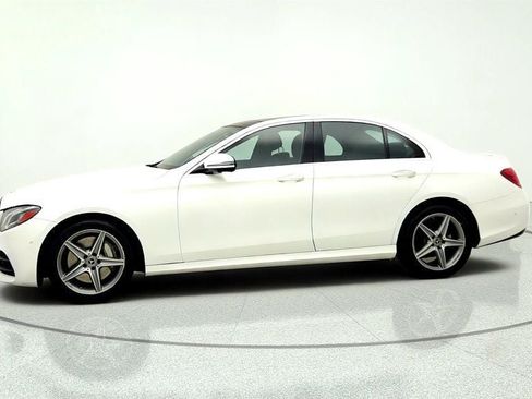 Used 2020 Mercedes-Benz E 350 4MATIC Sedan image 8