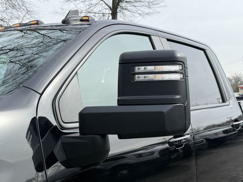 Used 2025 Chevrolet Silverado 3500 LT w/ Safety Package AWD/4WD image 42