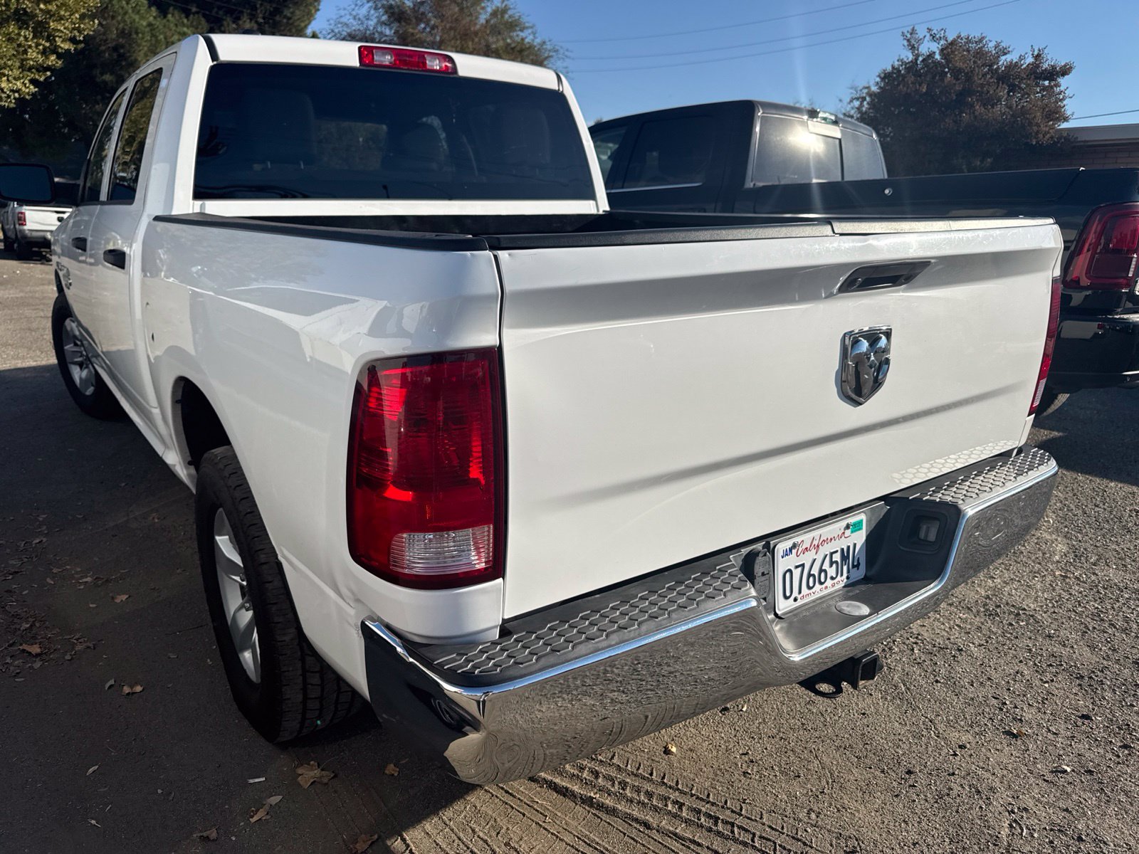 Used 2019 RAM 1500 Tradesman w/ Chrome Appearance Group RWD image 2