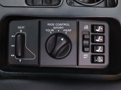 Used 1994 Chevrolet Corvette Convertible RWD image 14