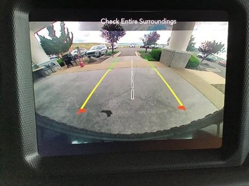 Used 2021 Jeep Wrangler Unlimited Sahara image 33