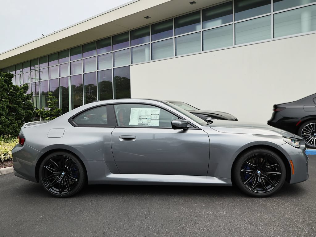 New 2026 BMW M2 w/ Lighting Package RWD image 4