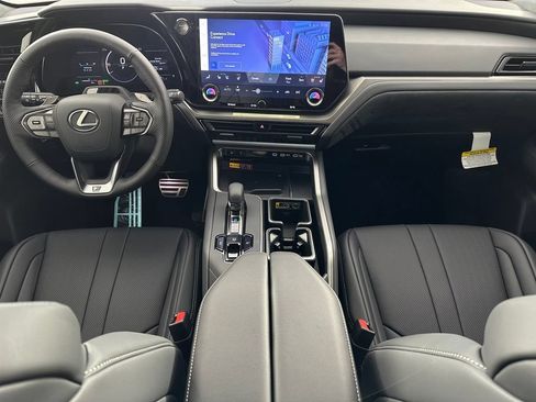 New 2026 Lexus TX 500h AWD image 3
