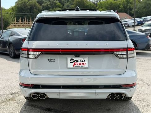 Used 2025 Lincoln Aviator Reserve w/ Equipment Group 201A AWD/4WD image 6