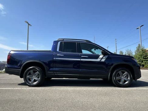 Used 2023 Honda Ridgeline RTL-E image 3