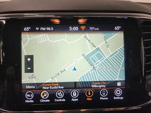 Used 2021 Jeep Grand Cherokee Laredo X AWD/4WD image 19