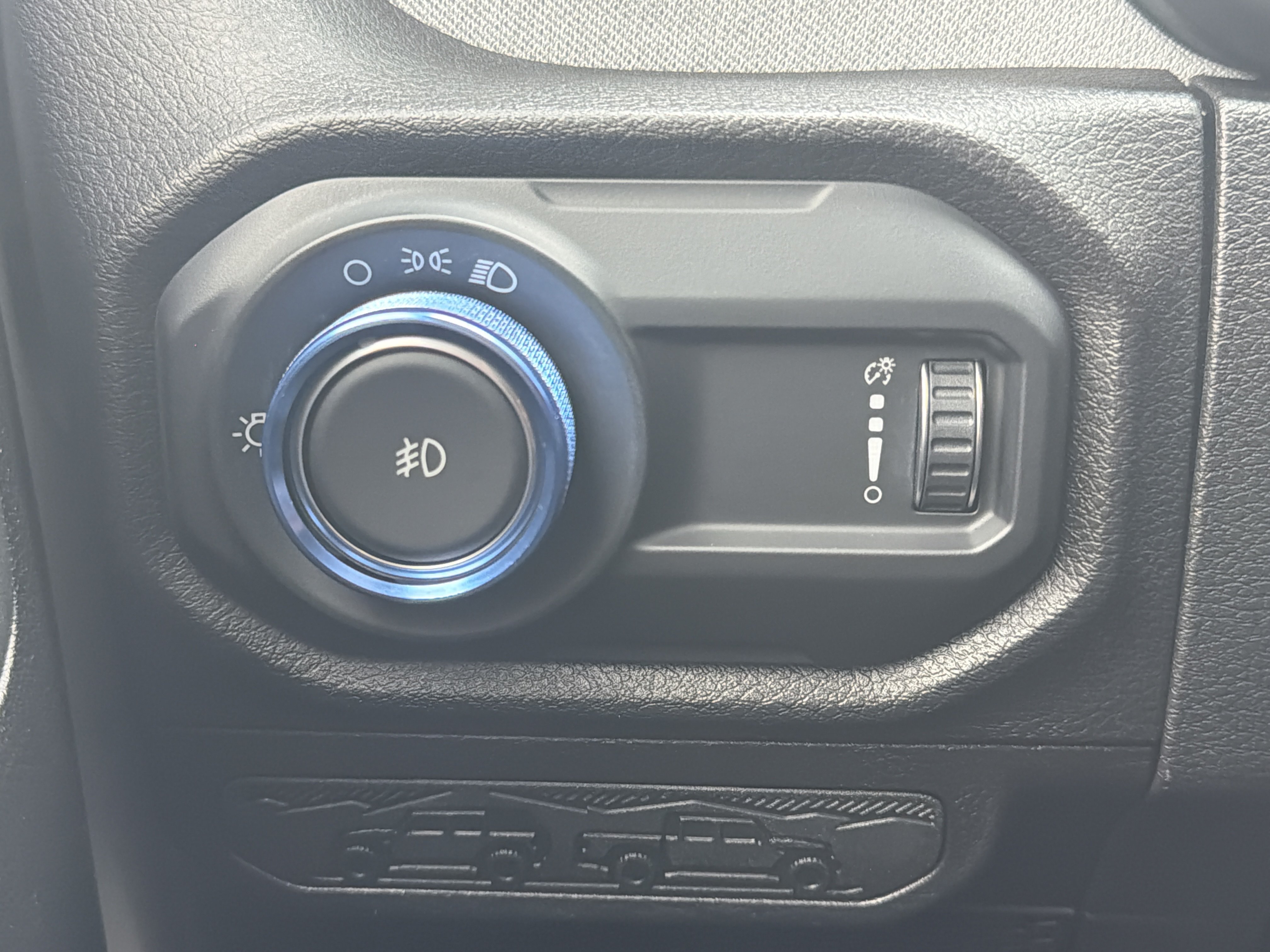 Used 2024 Jeep Wrangler Sport AWD/4WD image 12