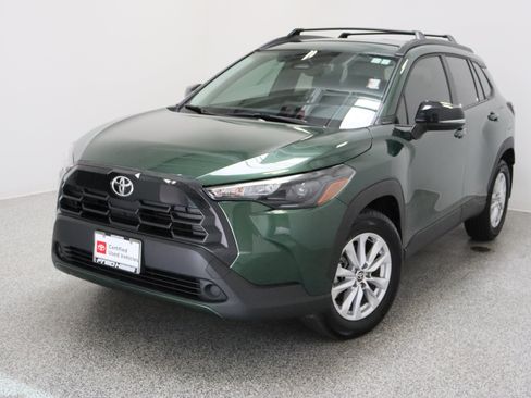 Certified 2026 Toyota Corolla Cross LE FWD image 2