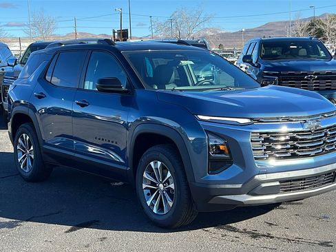 New 2026 Chevrolet Equinox LT w/ Convenience Package II image 3