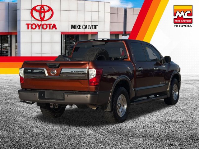 Used 2018 Nissan Titan Platinum Reserve w/ Platinum Utility Package AWD/4WD image 6