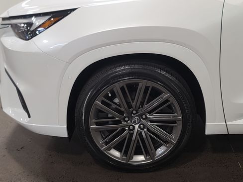 Used 2026 Lexus TX 350 AWD w/ Technology Package image 13
