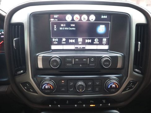 Used 2019 Chevrolet Silverado 2500 LTZ w/ Duramax Plus Package image 11