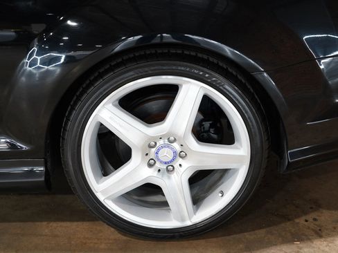 Used 2011 Mercedes-Benz CL 550 4MATIC w/ Sport Pkg Plus One image 59