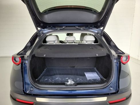 Used 2024 MAZDA CX-30 AWD 2.5 S w/ Premium Package image 10