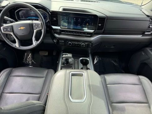 Certified 2022 Chevrolet Silverado 1500 LTZ AWD/4WD image 9
