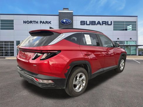 Used 2023 Hyundai Tucson SEL image 3