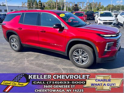 Certified 2025 Chevrolet Traverse LT