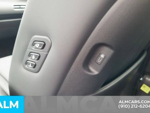 Certified 2026 Hyundai Palisade Calligraphy FWD image 18