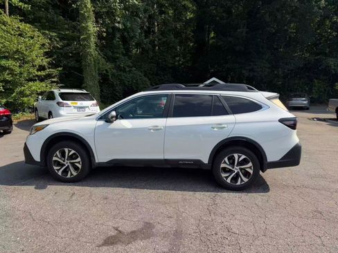 Used 2022 Subaru Outback Limited w/ Popular Package #2 AWD/4WD image 9
