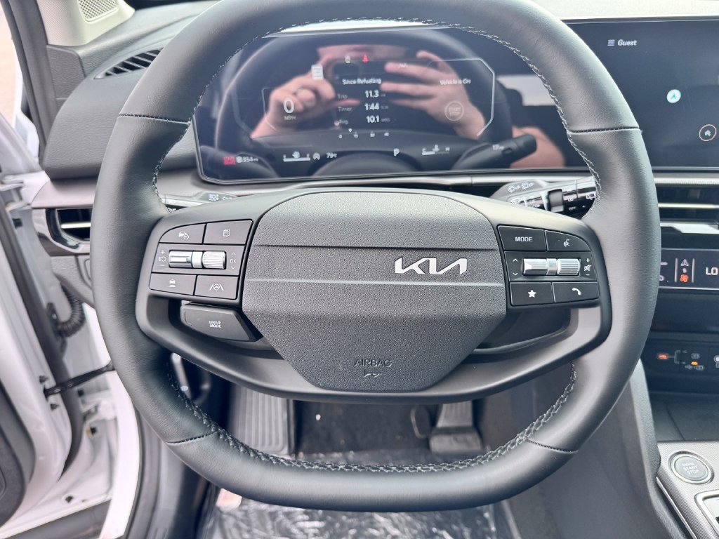 New 2026 Kia Sportage SX FWD image 13