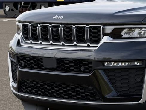 New 2026 Jeep Grand Cherokee Limited image 7