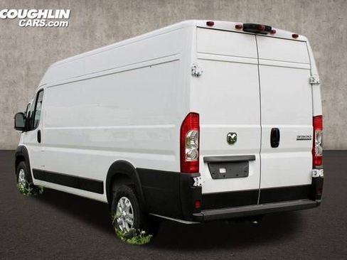 New 2024 RAM ProMaster 3500 w/ Quick Order Package 22G SLT image 9