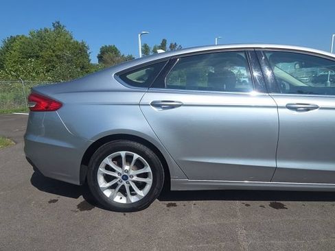 Certified 2020 Ford Fusion SE FWD image 8