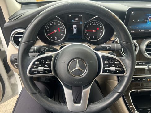 Certified 2022 Mercedes-Benz GLC 300 image 18