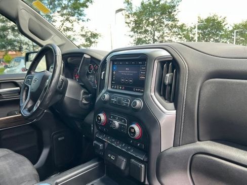 Used 2020 Chevrolet Silverado 1500 RST AWD/4WD image 34