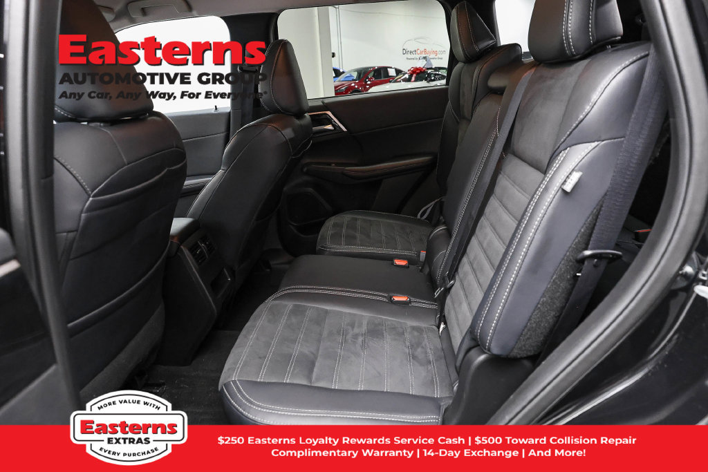 Used 2024 Mitsubishi Outlander SE FWD image 21