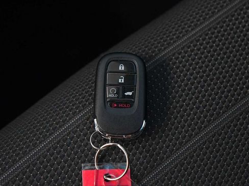 Used 2026 Honda CR-V Sport image 28