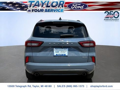 Certified 2024 Ford Escape ST-Line w/ Tech Pack #1 AWD/4WD image 4