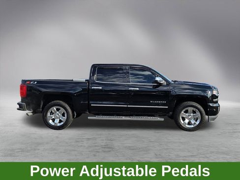 Used 2018 Chevrolet Silverado 1500 LTZ Z71 w/ LTZ Plus Package image 8