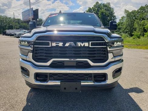 Used 2026 RAM 2500 Big Horn AWD/4WD image 9