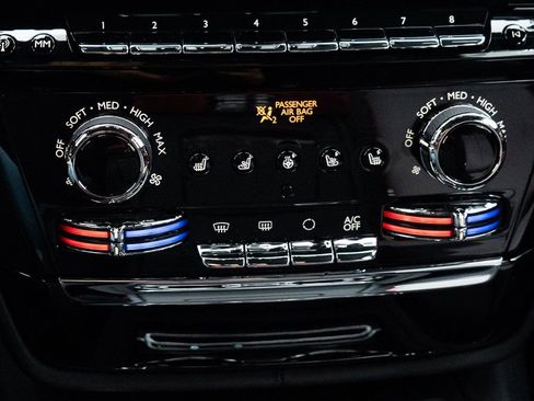 New 2026 Rolls-Royce Phantom Sedan image 42