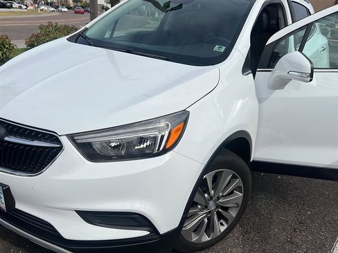 Used 2019 Buick Encore Preferred image 1